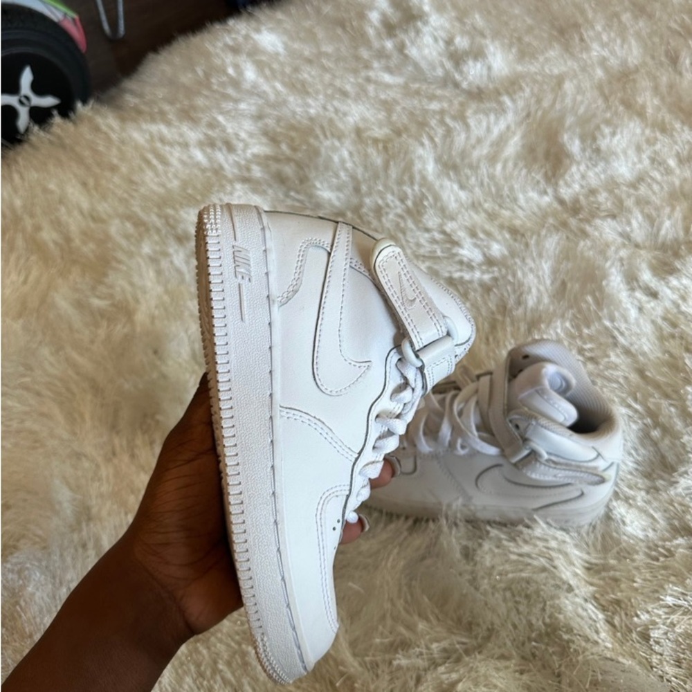 Air Force 1 high top kids size 13 boys